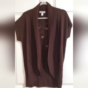 Dressbarn Woman's Knitted Open front Cap Sleeve Cardigan. Size XL